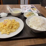 中華料理 美中味 - 海老の卵炒め定食　好き