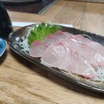 葡萄舎 - かんぱちの刺し身@900円