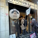 SHOGUN BURGER - 店舗（入り口）