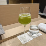 鮨 一也 - 玉露入り緑茶