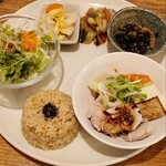 玄米カフェ 実身美  - 日替わりランチ