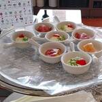 ベイクオーレ - 生ハムとフルーツカクテル