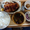 山県ばすけっと - とんかつ定食