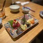 Sushi To Oden Ninoya - お造り
