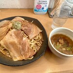 とろ肉つけ麺 魚とん - 