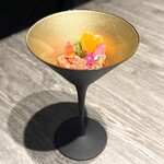 牛に金棒 - 太田牛 カクテルユッケ