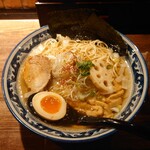 和風楽麺 四代目 ひのでや - ひのでやラーメン　1050円