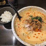 麻婆まぜそば 麻ぜろう - 