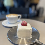 BOTTA COFFEE - 【数量限定】
            『Short Cake¥850』
            『Cafe Latte¥650』