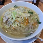 日高屋 - 野菜たっぷりタンメン570円