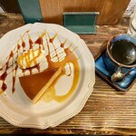 カフェ香咲 - カスタードプリン、香咲ブレンド