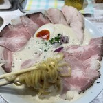 ラーメン家 あかぎ - 麺リフト