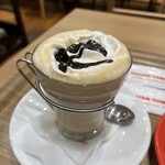 カフェ イタリアン・トマト  - 