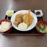 がてんラーメン  かすみ食堂 - 生姜焼き＆エビフライ定食