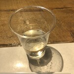 麹町いづみや しろ - 笹一 純米辛口