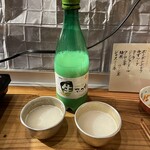Kankoku Shiki Shokudou Ushinabe Senta - 生マッコリ（ボトル）