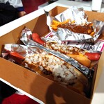 Pink's Hot Dogs - Chili Dog & Fries