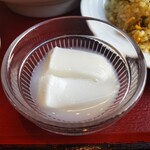 Manshuuen - 杏仁豆腐