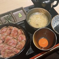 炭火和牛焼肉もうもう亭 広小路店 - 