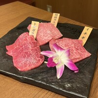 和牛焼肉 神楽坂 牛ます - 