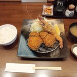 Tonkatsu Inoue - ヒレカツ定食（2枚）+エビフライ