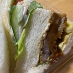 ケーワン - ハムサンドとカツサンド