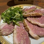 厳選肉と炭火Dining 肉ドシ 居酒屋 - 