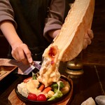 CAFE & BAR CHEESE - 