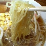 池の端 - 肉ラーメン　麺アップ