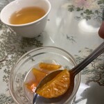 中国料理 頤和園 - ミカンの房も丁寧にカット