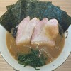 ラーメン 野良裏家