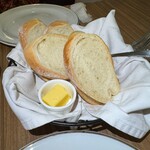 CHLOE's BISTRO AND BAR - 