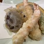手打そば仁水 - 天ぷら　海老2本、椎茸、ししとう、那須、南瓜