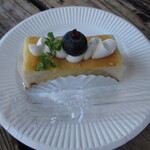 아토리에 카슈우 - 치즈케이크 420엔(세금 포함) (2023.12)