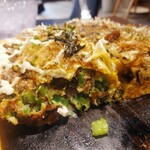 AT THE 21 namba - ネギ焼き断面