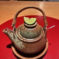 来人喜人　はぎ原 - 松茸の土瓶蒸し。