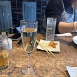 Zenseki Kanzen Koshitsu Puremiamu Tesshin - 飲み放題にスパークリングワインもあるd(^_^o)