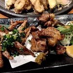 Bungo Ya Take Kammuri - 冠地鶏の希少部位２種炭火焼き