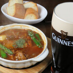 クラフトビールとフィッシュ&チップス パブリックハウス ホサンナ - 