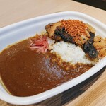 すき家 - ファイヤーチキンカレー　810円