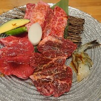 焼肉トラジ 京橋店 - Mサイズ