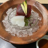 源氏香 - お造り(まぐろ・イカ)