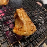 炭火焼 ゆうじ - ミノサンドだけでも延々と飲める