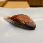 鮨 なんば - 鯖 白板昆布乗せ