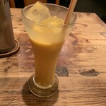 グルガオン - ③マンゴーラッシー