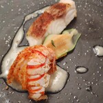 コンラッド東京 - 真鯛のパンデピスクラスト焼き スパイスラングスティーヌ
