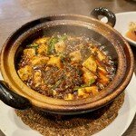 四川 郷土菜 シャンバァロウ - 四川名菜 マーボー豆腐 1150円