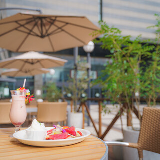 Pets allowed! Relax on the open terrace seat surrounded by greenery◎