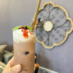 k.r.t.design cafe - 