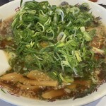 来来亭 - ネギ多めの定番ラーメン